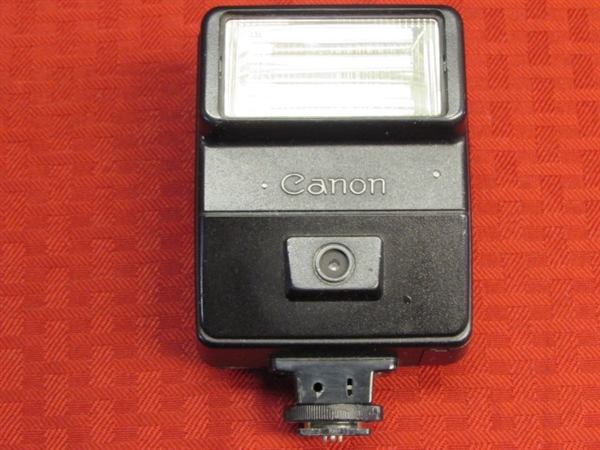 CANON SPEEDLITE 177A CAMERA FLASH WITH CASE