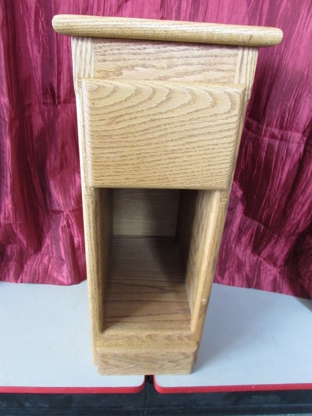 WELL MADE NARROW OAK SIDE TABLE WITH DRAWER