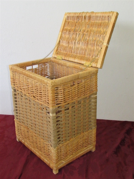 NICE BASKET WITH HINGED LID GREAT AS HAMPER OR WASTE BASKET & PICNIC BASKET