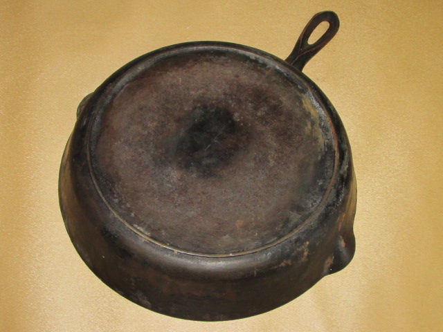 Vintage Unmarked #1 Heat Ring Large Cast Iron Skillet – Standpipe