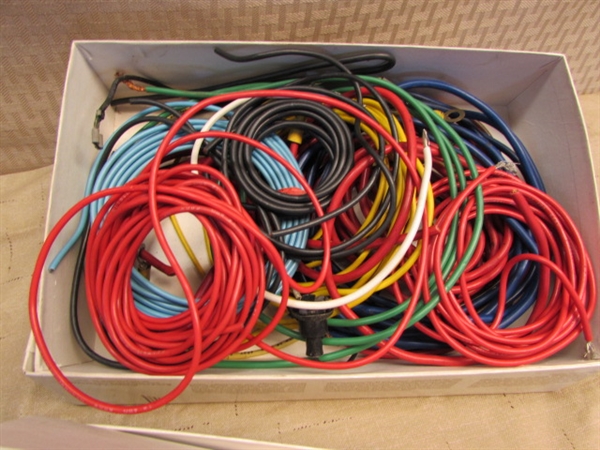 LOADS OF INSULATED ELECTRICAL WIRE, MANY DIFFERENT GAUGES