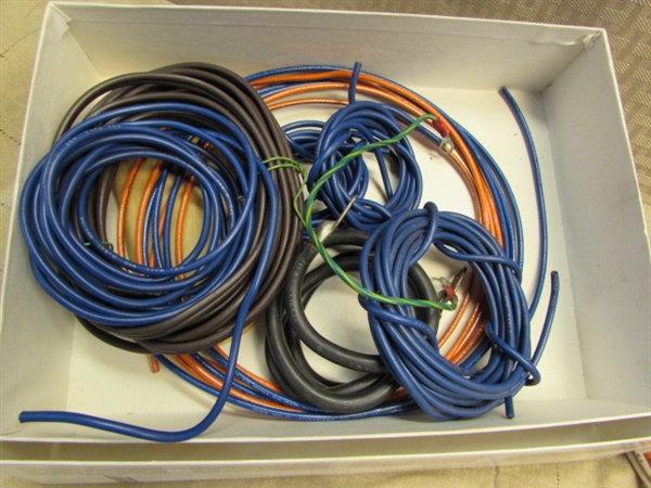 LOADS OF INSULATED ELECTRICAL WIRE, MANY DIFFERENT GAUGES