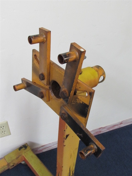 HEAVY DUTY ROLLING ENGINE STAND