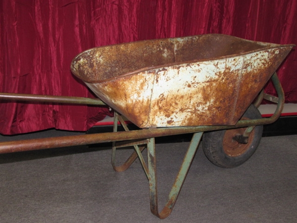 CONTRACTOR'S WHEELBARROW-LARGE & HEAVY DUTY