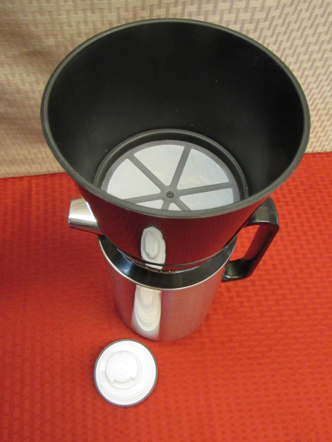 Sold at Auction: Corning Vintage Thermique Thermal Carafe Pitcher