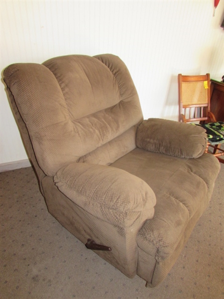 SUPER NICE, VERY COZY ROCKER RECLINER