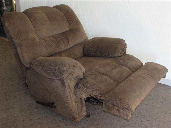 SUPER NICE, VERY COZY ROCKER RECLINER