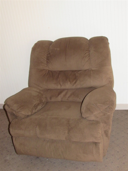 SUPER NICE, VERY COZY ROCKER RECLINER