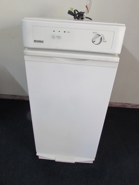 Lady Kenmore trash Compactor - Nex-Tech Classifieds