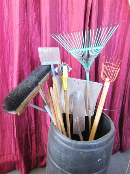 STOCK UP YOUR GARDEN SHED - LARGE BARREL WITH TOOLS, POLE PRUNER, SHOVELS, RAKES & MORE