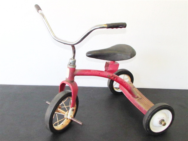 THE CUTEST LITTLE RED TRICYCLE! VINTAGE ROADMASTER WITH SOLID RUBBER WHEELS