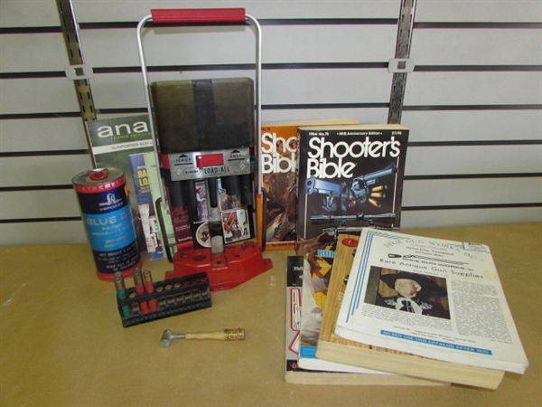 LEE LOAD ALL SHOTGUN SHELL RELOADER, SHOT & POWDER, VINTAGE LOADING SCOOP, SHOOTERS BIBLES & MORE