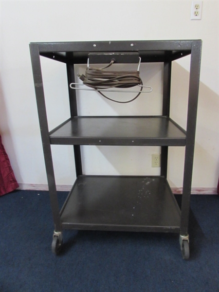 WHEELED THREE LEVEL AV/UTILITY CART