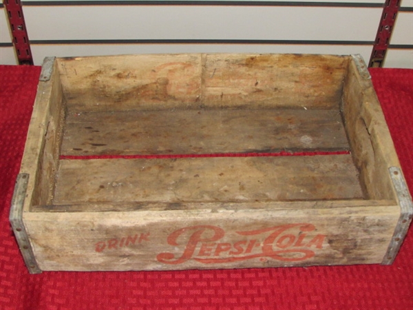 COKE COLLECTIBLES IN A RUSTIC PEPSI CRATE! TRAY, NEW 2 PACK PLAYING CARDS, BOTTLES & GLASSES