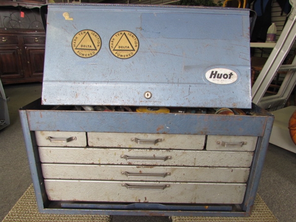 AWESOME BIG 6-DRAWER HUOT TOOL BOX WITH TOOLS!