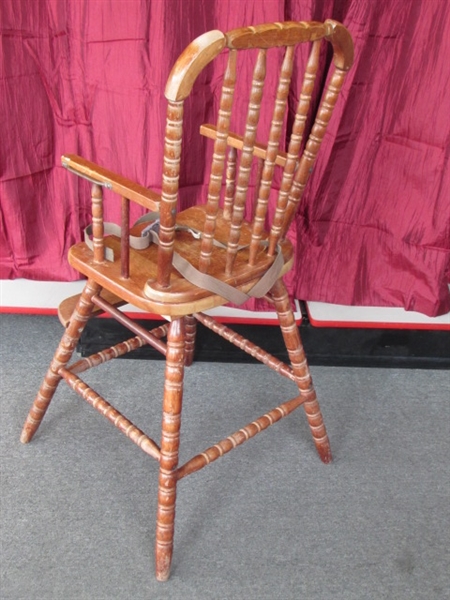 CUTE OLD FASHIONED WOOD HIGH CHAIR