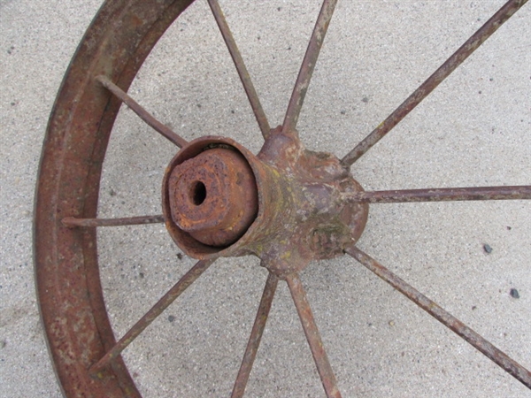 IRON RANCH WHEEL FOR DECORATION OR ?