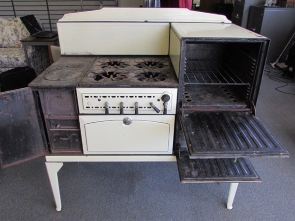 WONDERFUL ANTIQUE ENAMELED GAS/WOOD COOK STOVE