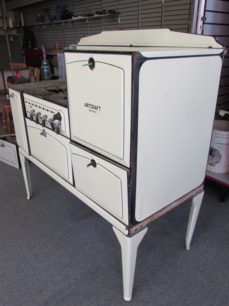 WONDERFUL ANTIQUE ENAMELED GAS/WOOD COOK STOVE