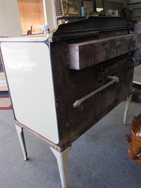 WONDERFUL ANTIQUE ENAMELED GAS/WOOD COOK STOVE