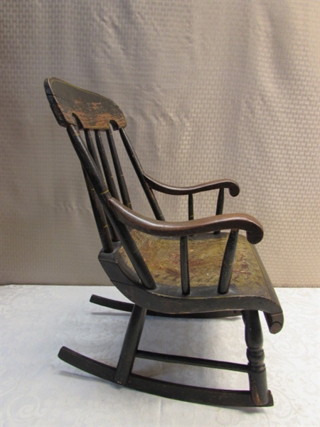 ANTIQUE CHILDS BOSTON ROCKER