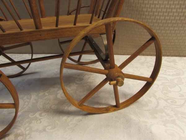 VINTAGE DOLL CARRIAGE