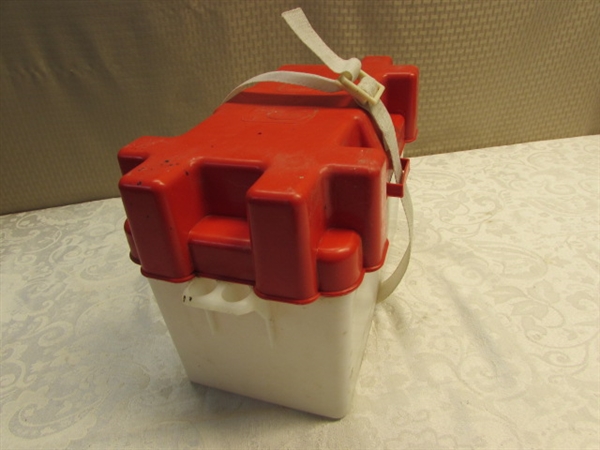 HEAVY DUTY MARINE LINE BATTERY BOX