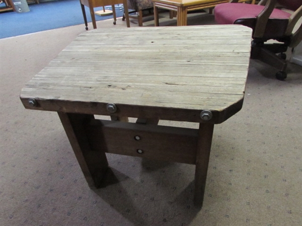 RUSTIC WESTERN OUTSIDE TABLE