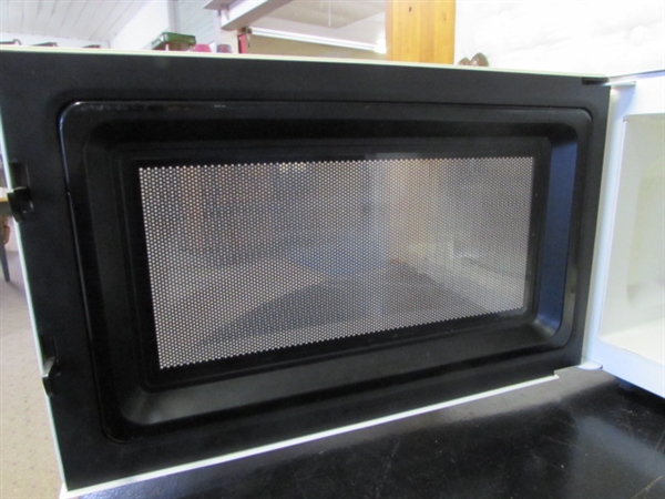 1200W PANASONIC MICROWAVE