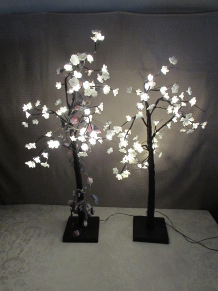 2 PRETTY LIGHTED CHERRY BLOSSOM & ROSE FREESTANDING HOME DECOR TREES