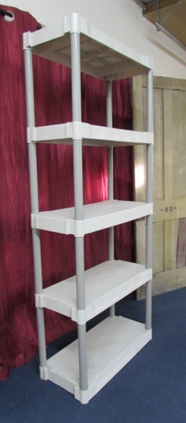 PLANO PLASTIC SHELF