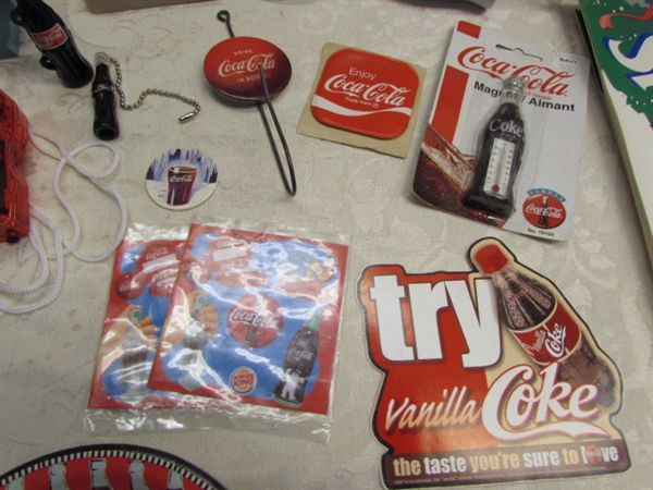 LOT OF COCA-COLA COLLECTIBLE EPHEMERA & SWAG