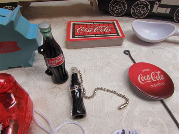 LOT OF COCA-COLA COLLECTIBLE EPHEMERA & SWAG