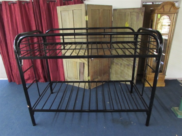 BLACK METAL TUBULAR BUNK BED FRAME