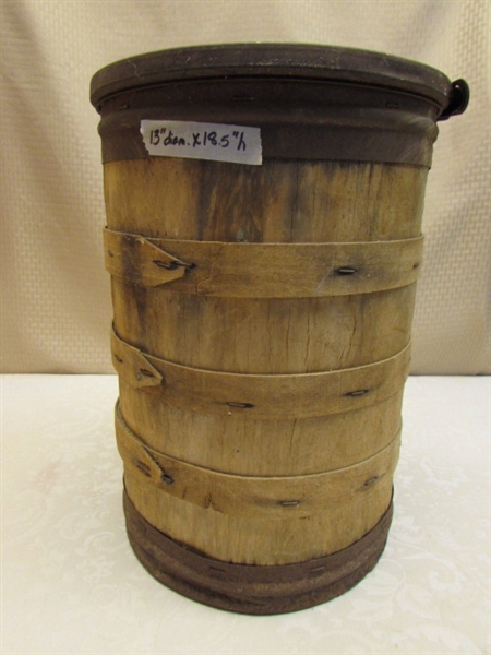 VINTAGE WOOD BARREL WITH RUSTY METAL TRIM