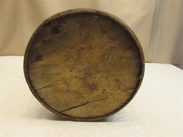 VINTAGE WOOD BARREL WITH RUSTY METAL TRIM