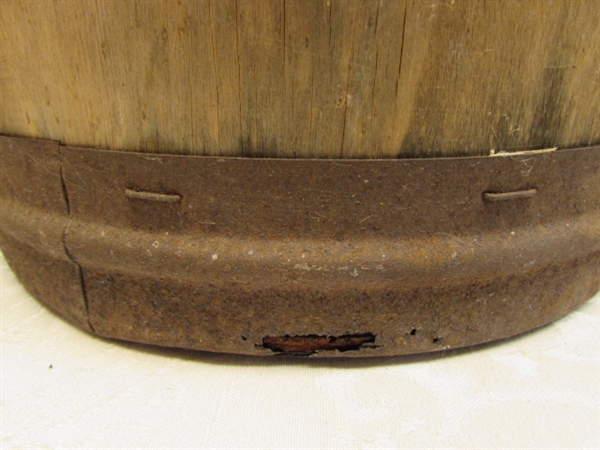 VINTAGE WOOD BARREL WITH RUSTY METAL TRIM