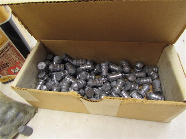 AMMO BOX WITH BLACK POWDER SUPPLIES