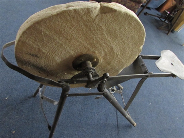 ANTIQUE GRINDING WHEEL