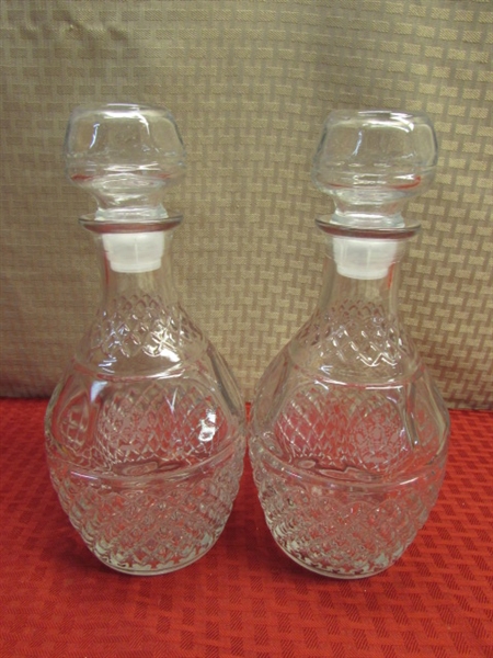 VINTAGE PAIR OF PRINCESS HOUSE DECANTERS AND DISH