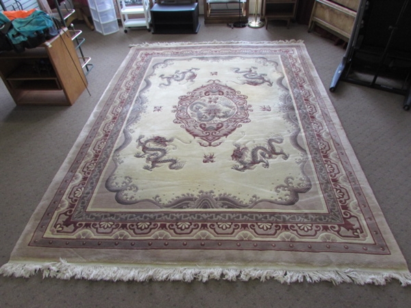 VINTAGE CHINESE WOOL AREA RUG WITH DRAGON DESIGN