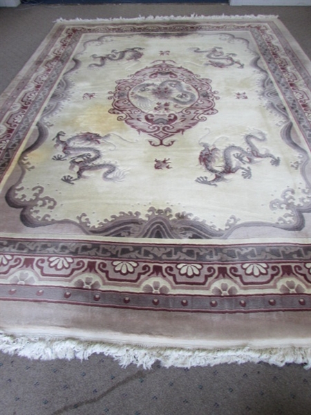 VINTAGE CHINESE WOOL AREA RUG WITH DRAGON DESIGN