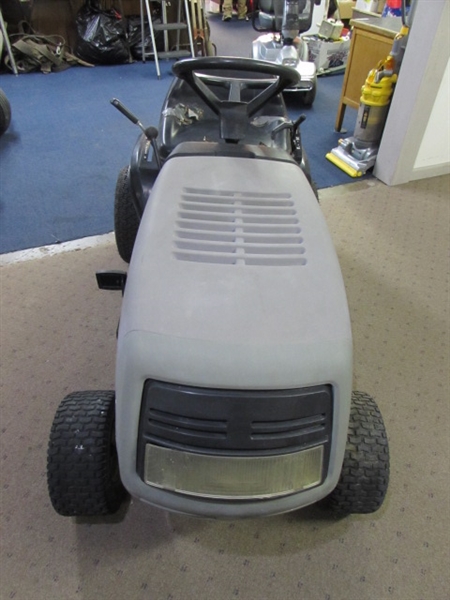 NOMA LAWN TRACTOR