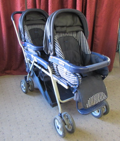 Lot Detail - PEG-PEREGO DUETTE DOUBLE STROLLER