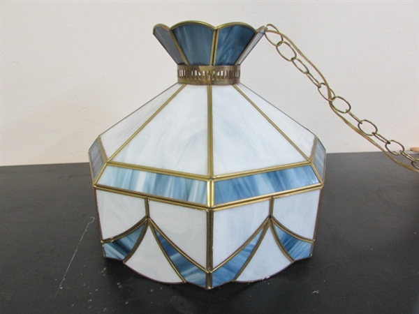 BLUE & WHITE STAINED GLASS HANGING LIGHT