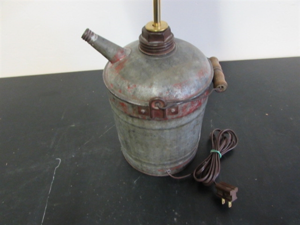 1 GALLON VINTAGE GAS CAN TABLE LAMP