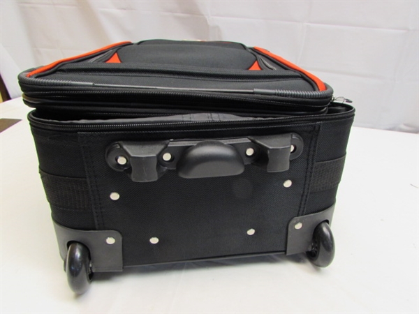 BRAND NEW BELLA RUSSO ROLLING SUITCASE