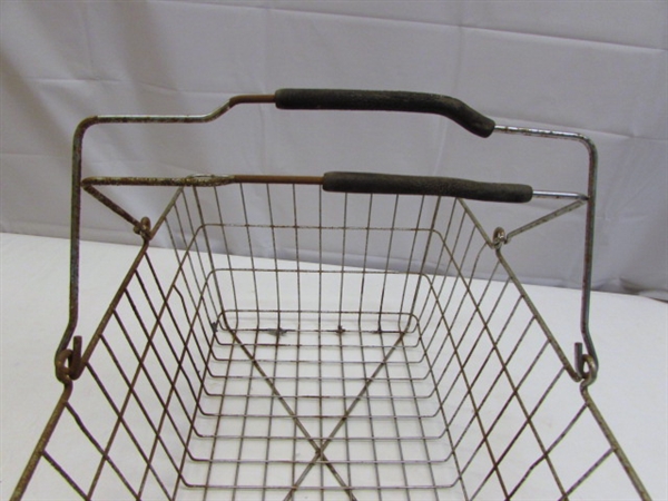 VINTAGE WIRE BASKETS & CRATE WITH LID