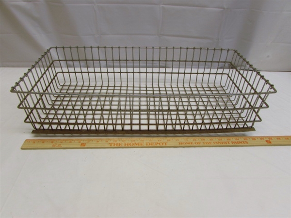 VINTAGE WIRE BASKETS & CRATE WITH LID