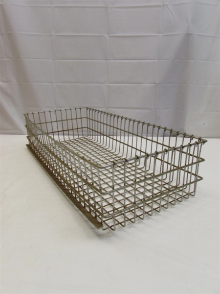 VINTAGE WIRE BASKETS & CRATE WITH LID